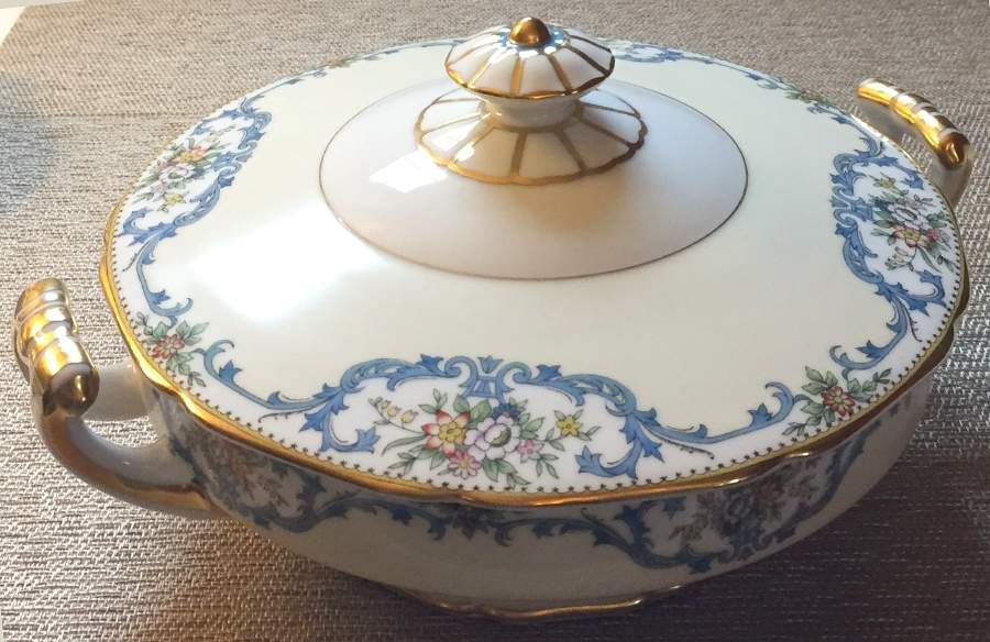 N1164 Round Covered Vegetable by Noritake-1