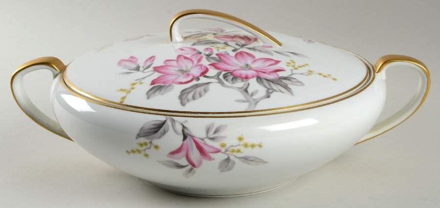 N1166 Round Covered Vegetable by Noritake-1