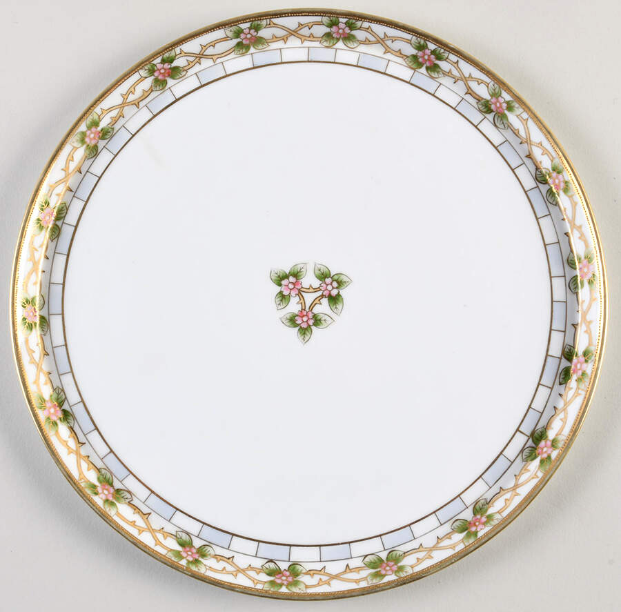 N1426 Round Tray by Noritake-1