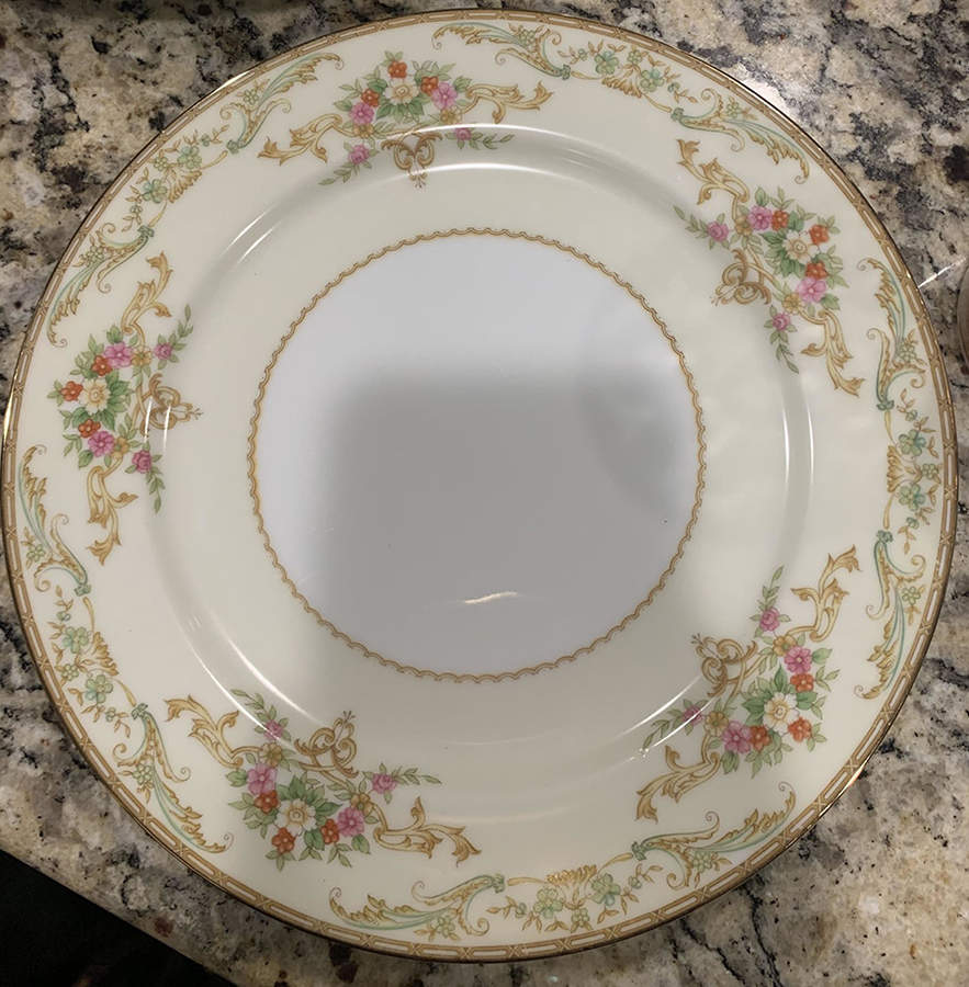N1177 Dinner Plate by Noritake-1