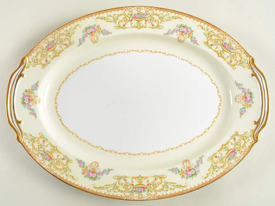 Nanette (4912) 13" Oval Serving Platter by Noritake-1