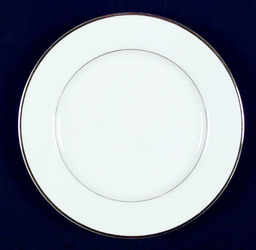 NAG16 Dinner Plate by Nagoya Shokai-1