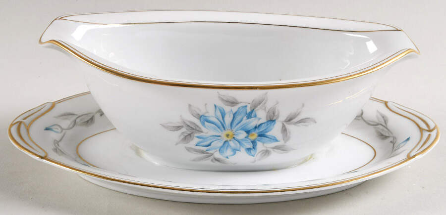 N1435 Gravy Boat with Attached Underplate by Noritake-1