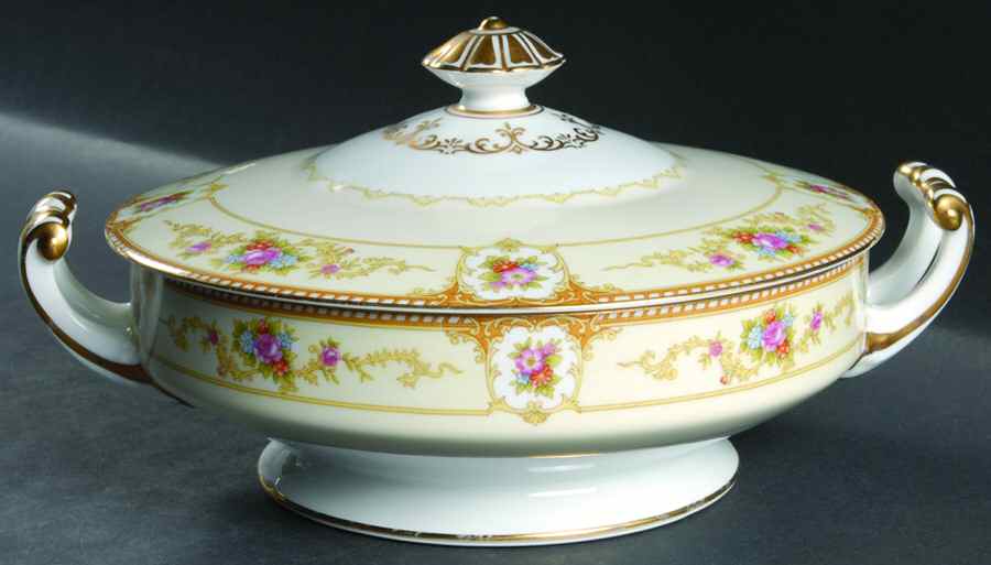 Allure Round Covered Vegetable by Noritake-1