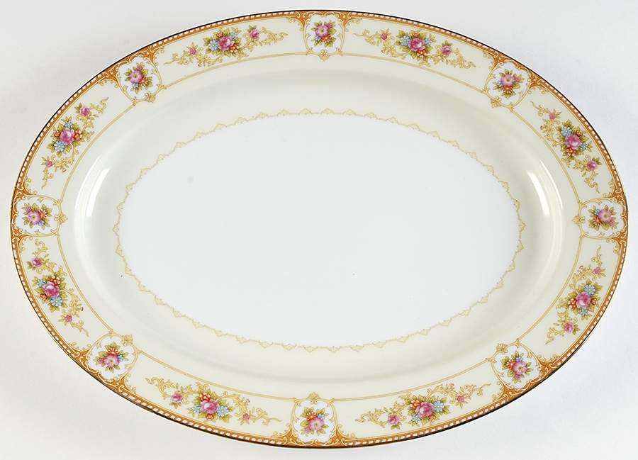 Allure 16" Oval Serving Platter by Noritake-1