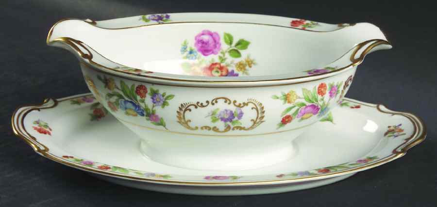 Dresalda Gravy Boat with Attached Underplate by Noritake-1