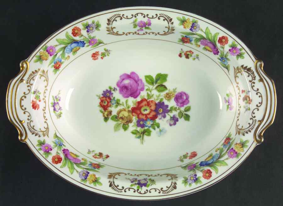 Dresalda 10" Oval Vegetable Bowl by Noritake-1