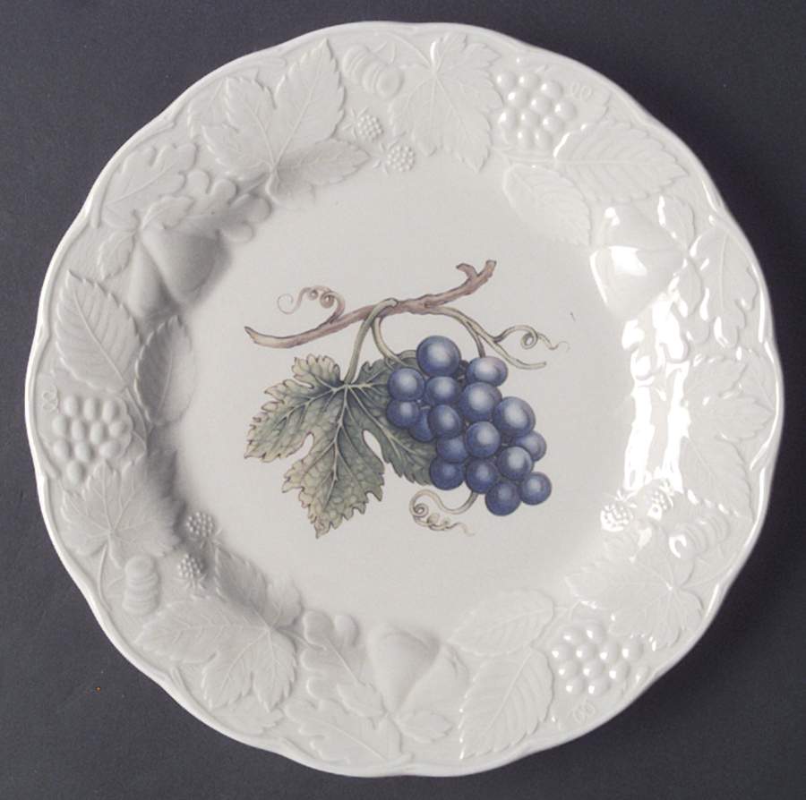 Woodbury Ivory Accent Luncheon Plate by Nikko-1