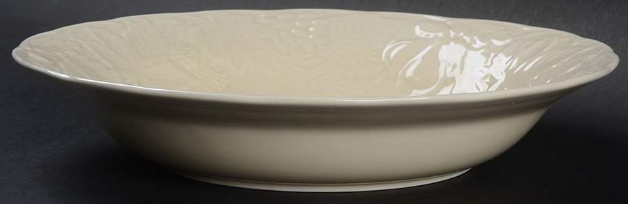 Woodbury Ivory 9" Soup/Pasta Bowl by Nikko-1