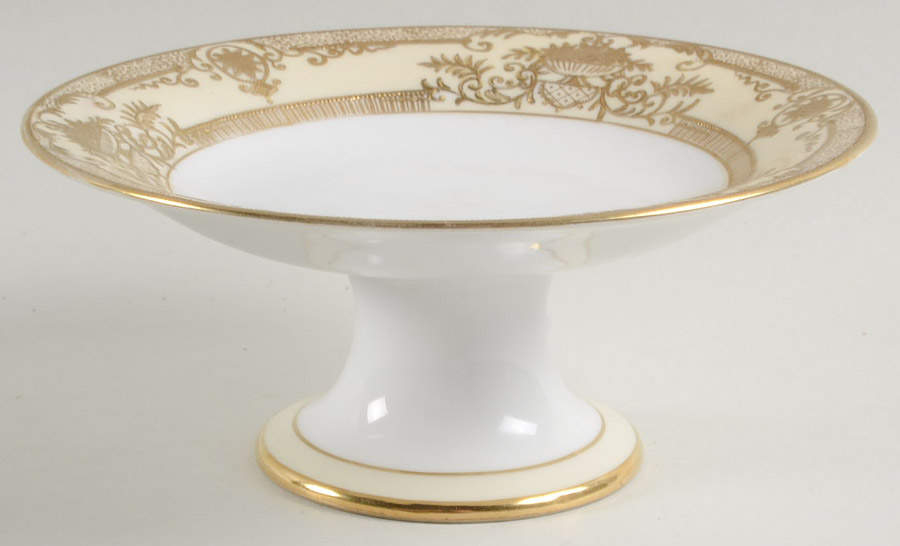 Fleurdor Round Compote (Height X Width) by Noritake-1