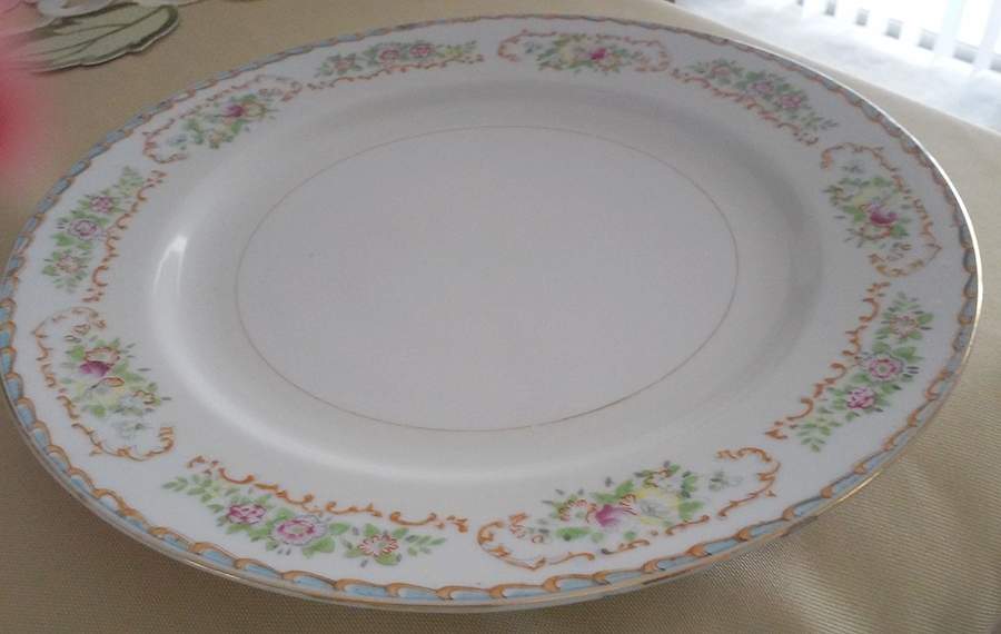 NAT25 Dinner Plate by National China-1