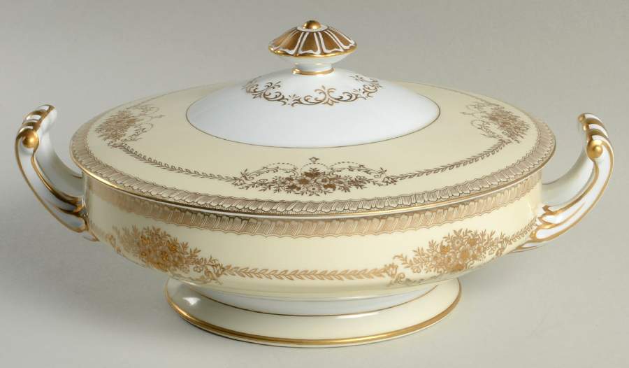Cherita (4787) Round Covered Vegetable by Noritake-1