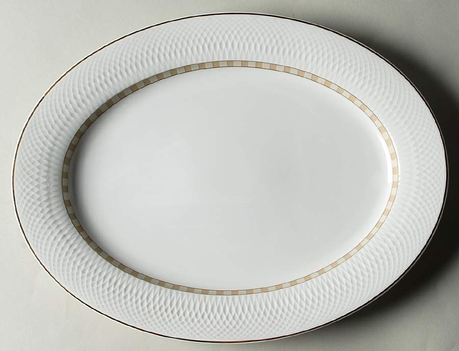 Dune 14" Oval Serving Platter by Nikko-1