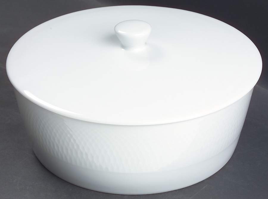 Orbit 2.5 Qt Round Covered Casserole by Nikko-1
