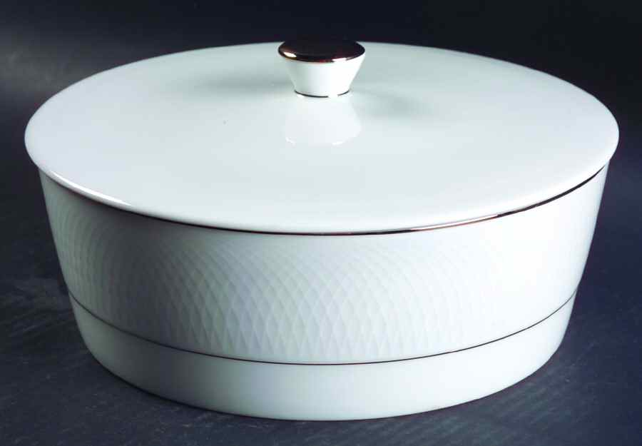 Orbit Platinum 2.5 Qt Round Covered Casserole by Nikko-1