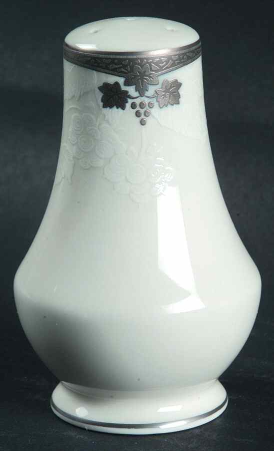Platinum Ambrosia Pepper Shaker by Nikko-1