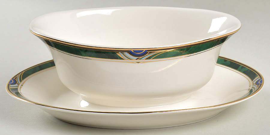Cypress Gravy Boat with Attached Underplate by Nikko-1