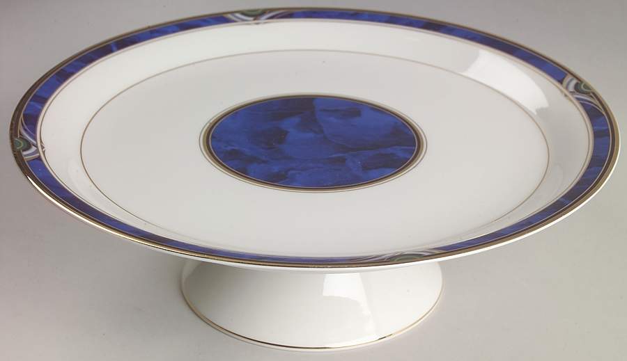 Metropolis 11" Diameter Pedestal Cake Stand by Nikko-1