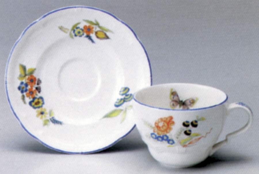 Fleurie Flat Cup & Saucer Set by Nikko-1