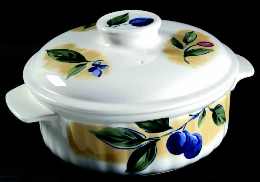 Spring Dance 1.5 Qt Round Covered Casserole by Nikko-1