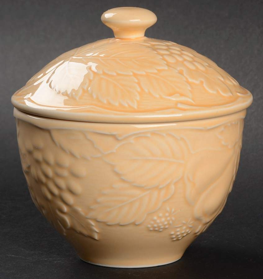 Woodbury Melon Sugar Bowl & Lid by Nikko-1