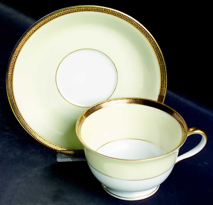 Gracewood Footed Cup & Saucer Set by Noritake-1