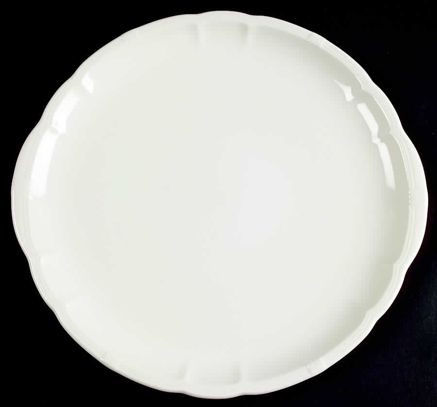 La Creme Handled Cake Plate by Nikko-1