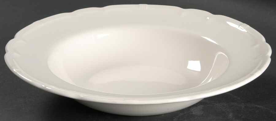 La Creme 9" Soup/Pasta Bowl by Nikko-1