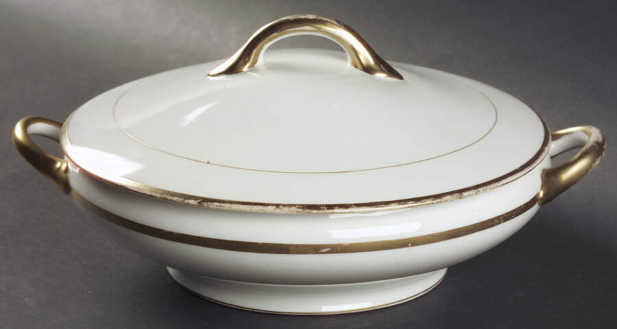 N1213 Round Covered Vegetable by Noritake-1