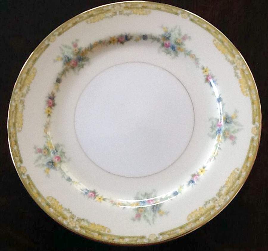 N1214 Dinner Plate by Noritake-1