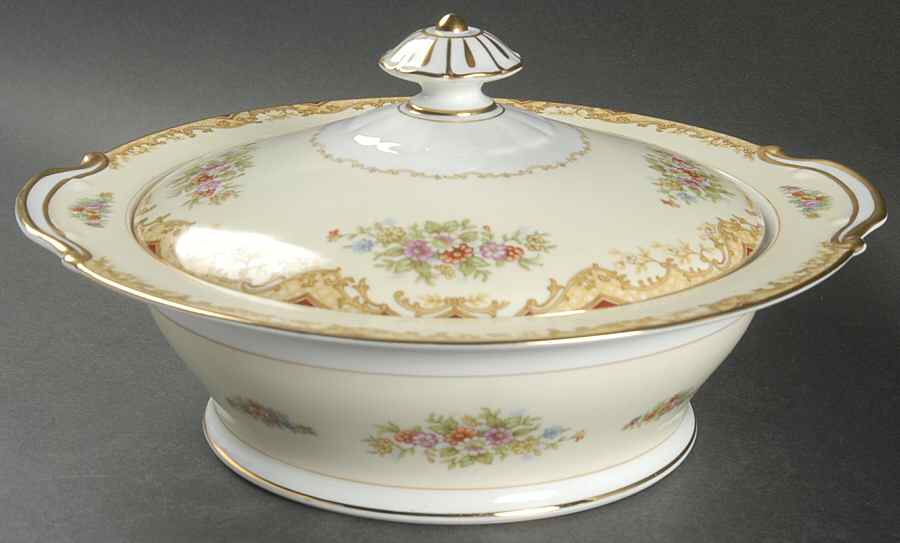 N1238 Round Covered Vegetable by Noritake-1