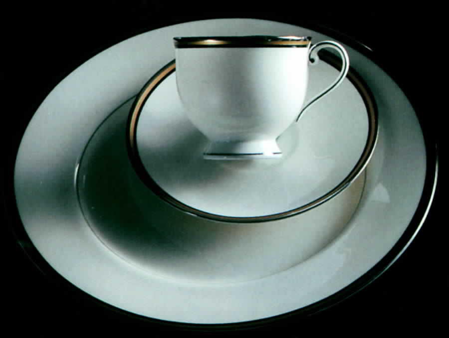 Mixed Media Black Dinner Plate by Narumi-1