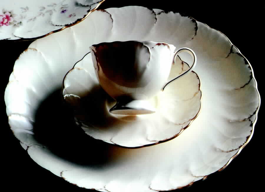 Simply Gold  Footed Cup & Saucer Set by Narumi-1