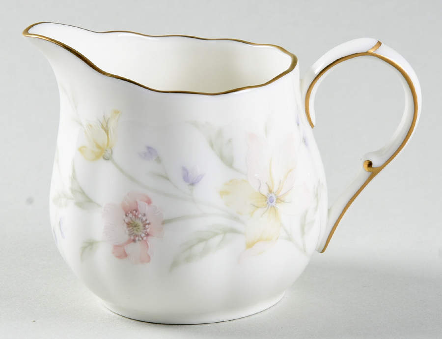 Pastel Garden Creamer by Narumi-1