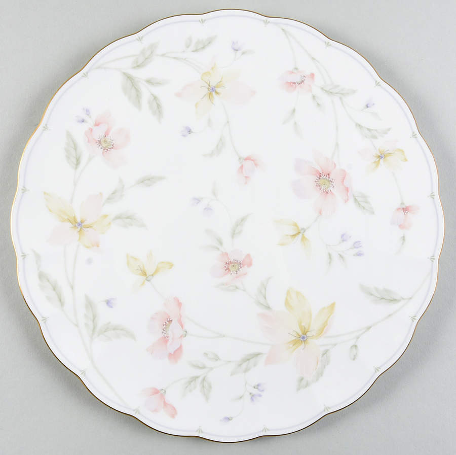 Pastel Garden Cake Plate by Narumi-1