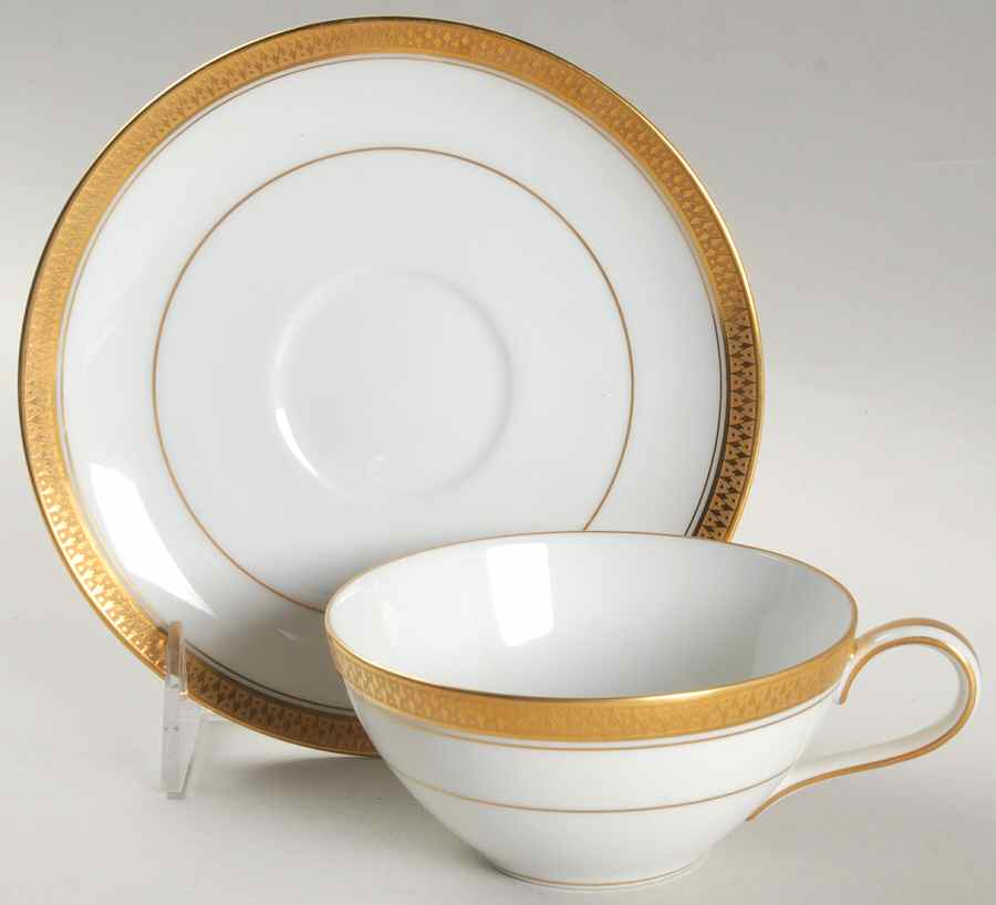 Goldridge Flat Cup & Saucer Set by Noritake-1