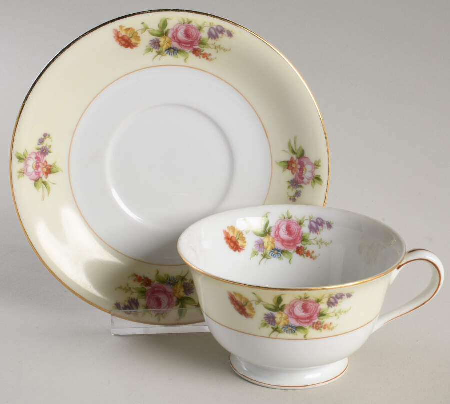 N1280 Footed Cup & Saucer Set by Noritake-1