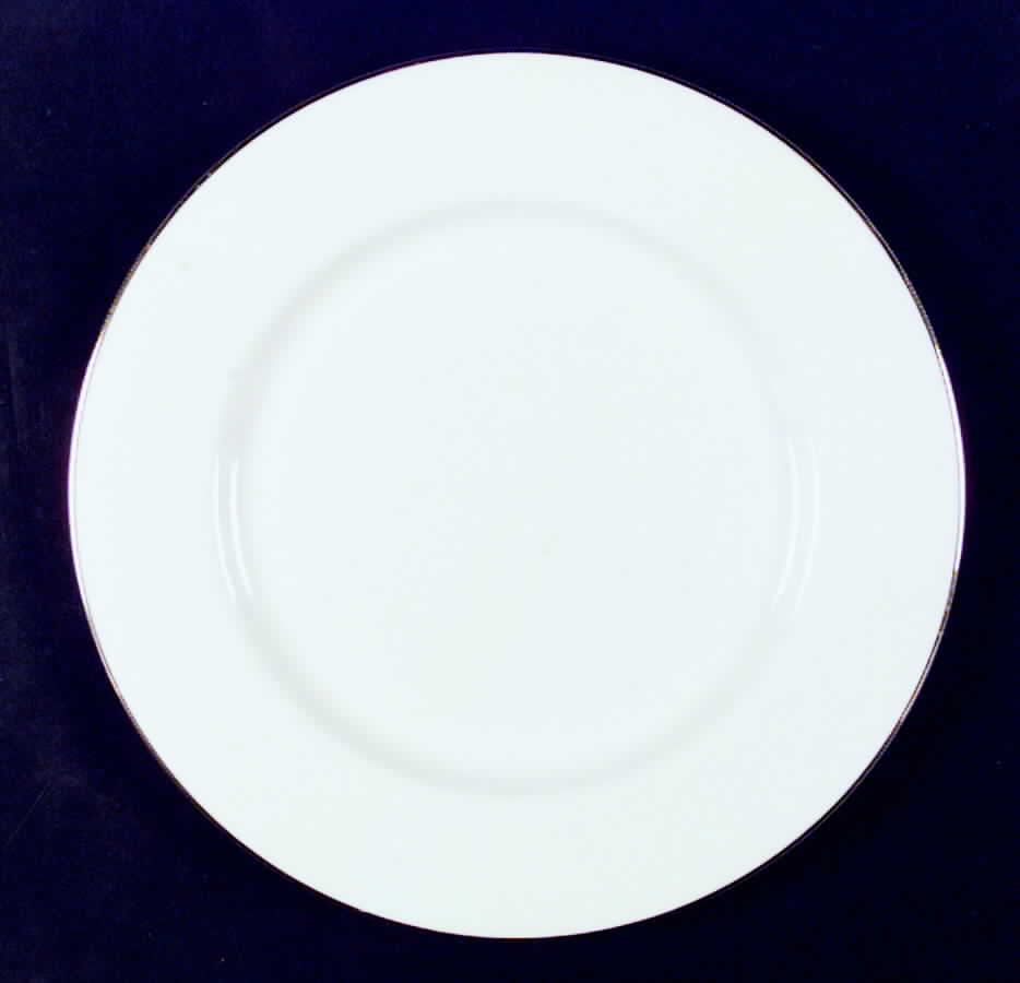NAR37 Dinner Plate by Narumi-1