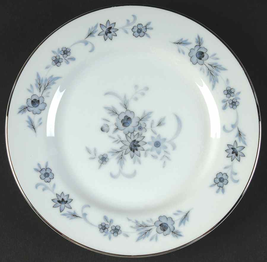 Champlain (Rounded and Pointed Flowers) Bread & Butter Plate by Nasco (Japan)-1