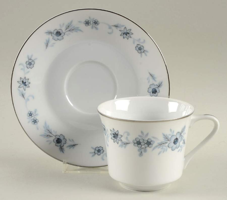 Champlain (Rounded and Pointed Flowers) Flat Cup & Saucer Set by Nasco (Japan)-1