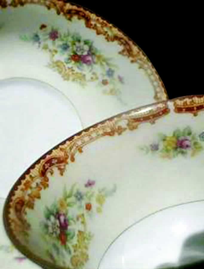 N1314 Footed Cup & Saucer Set by Noritake-1