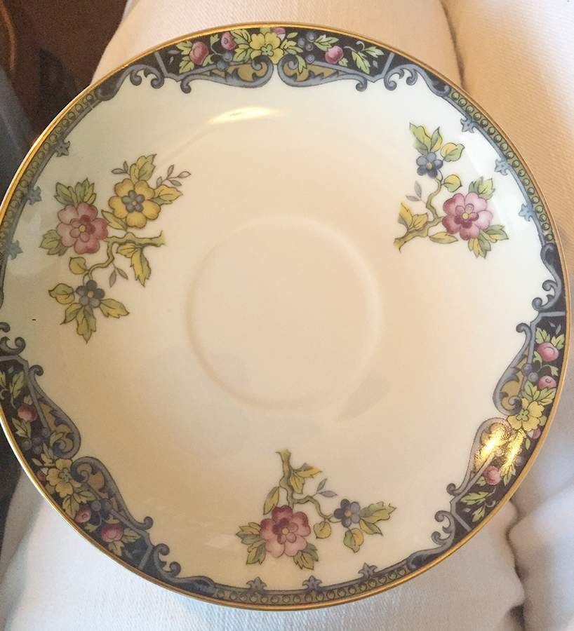 N1320 Saucer by Noritake-1