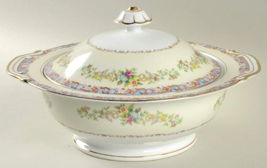 St Joan Round Covered Vegetable by National China-1