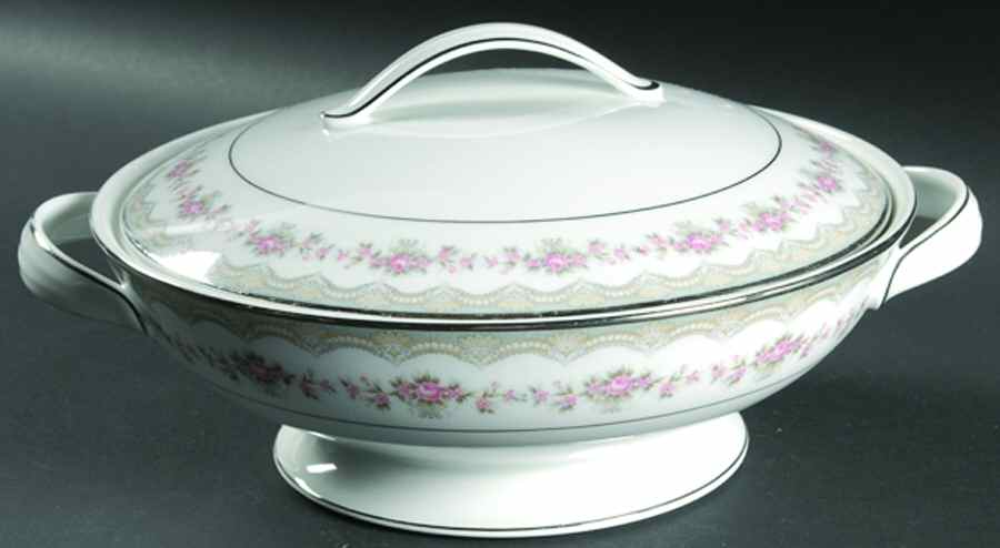Glenwood (5770M) Round Covered Vegetable by Noritake-1
