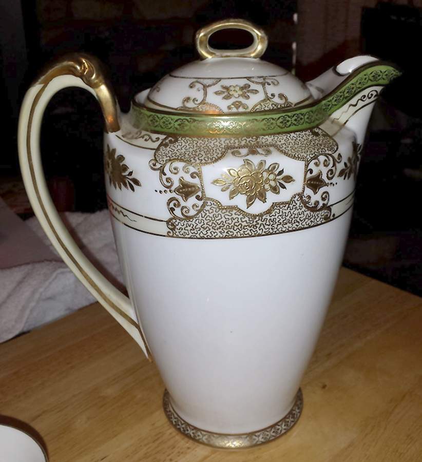 N1330 Chocolate Pot & Lid by Noritake-1