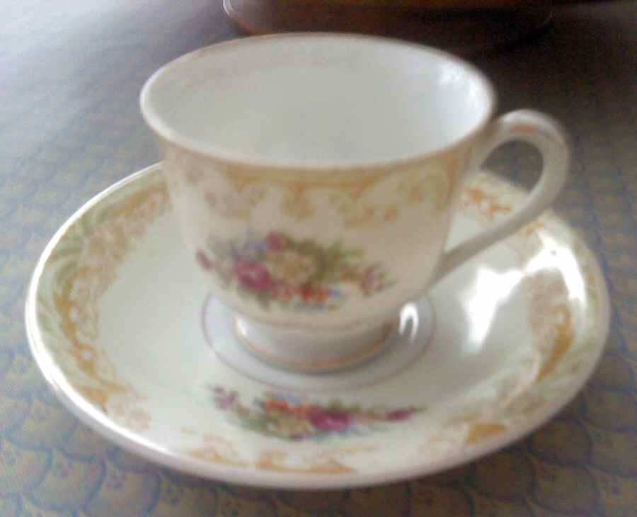 NAS6 Footed Demitasse Cup & Saucer Set by Nasco (Japan)-1