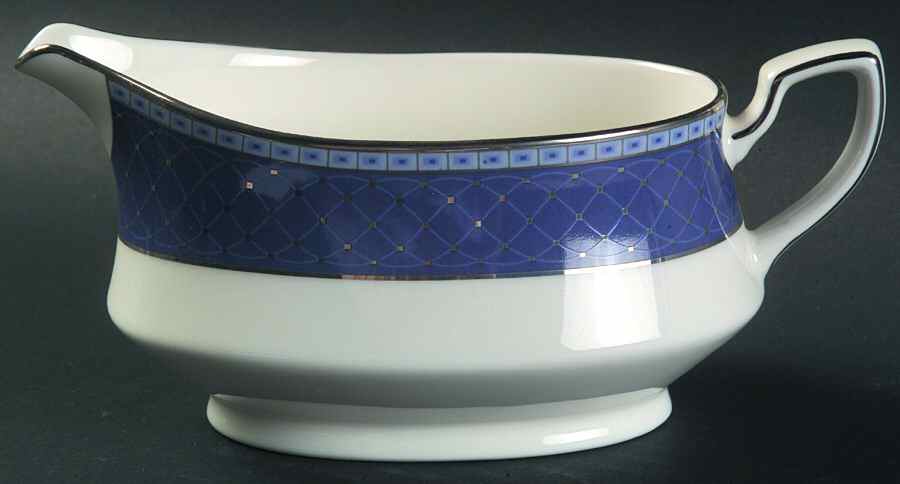 Addison Gravy Boat by Noritake-1