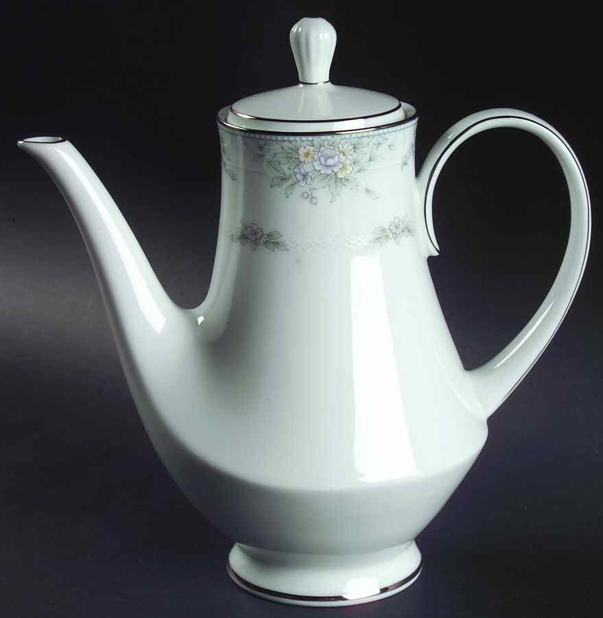 Amery Coffee Pot & Lid by Noritake-1