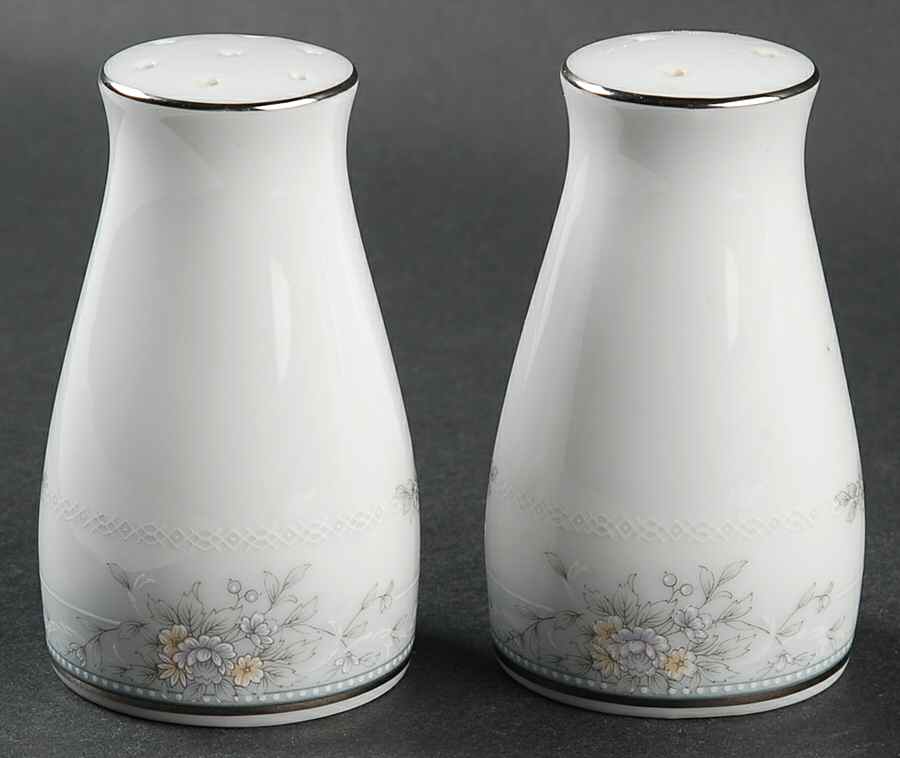 Amery Salt & Pepper Set by Noritake-1