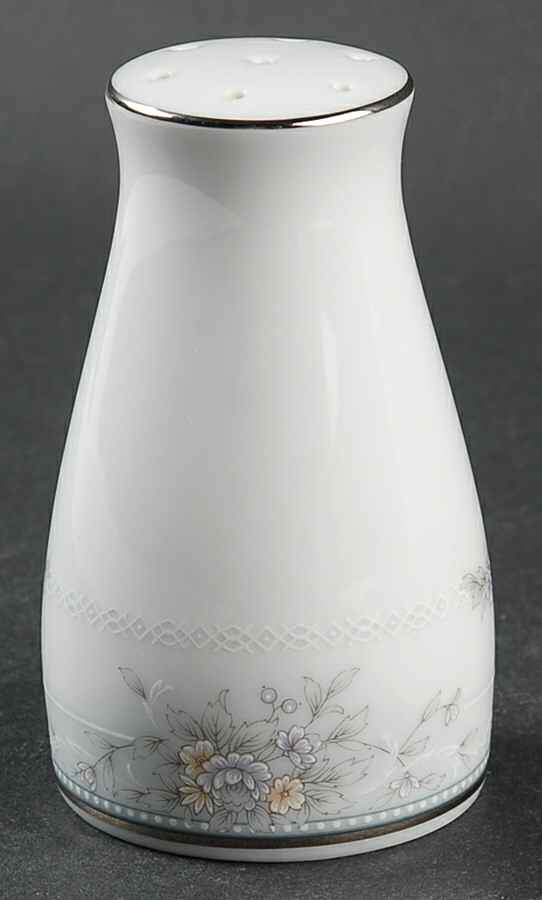 Amery Pepper Shaker by Noritake-1